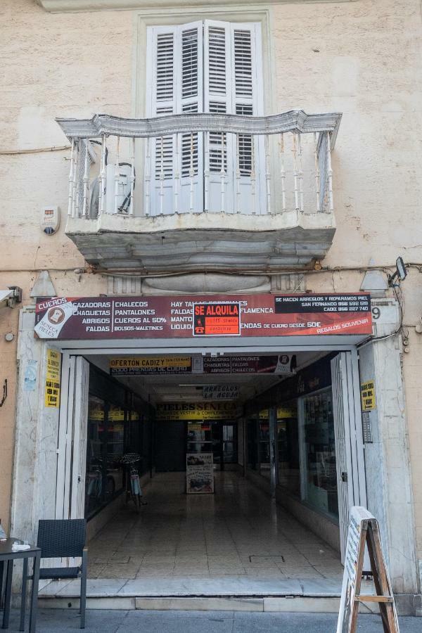 Apartamento La Galeria De San Antonio Cádiz Exterior foto